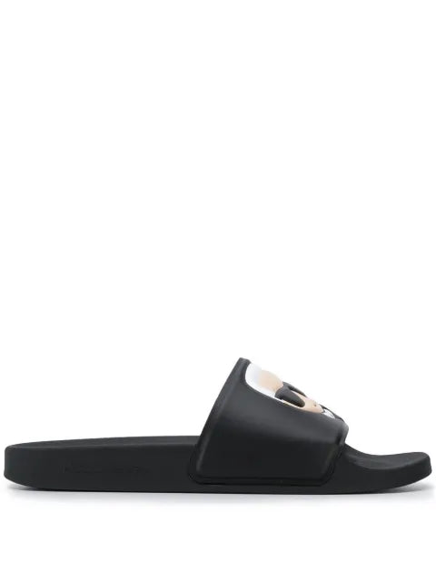 Karl Lagerfeld - Ikonik Karl Slides