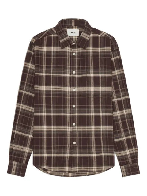 NN07 - Button-Up Shirt Made In Soft Cotton And Woven In A Flannel Twill Weave.
