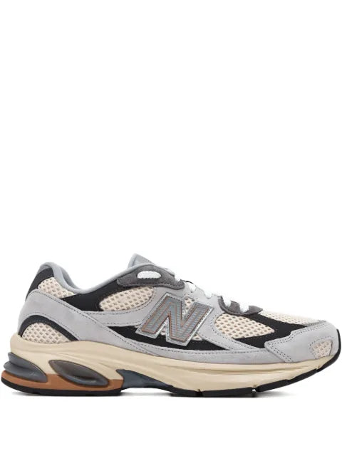 New Balance - 2010 Panelled Low-Top Sneakers