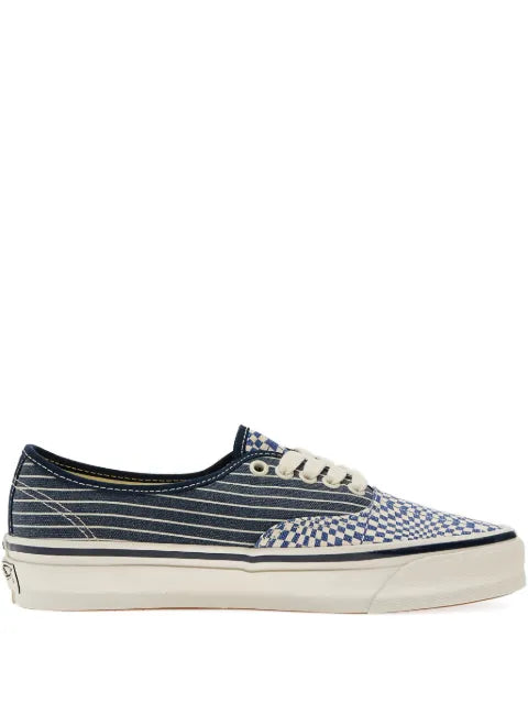 Vans - Authentic Printed Low-Top Sneakers