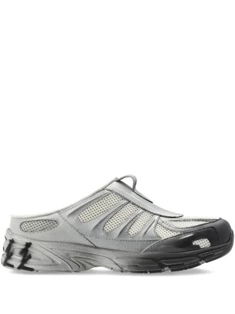 44 LABEL GROUP - Mesh Trainers