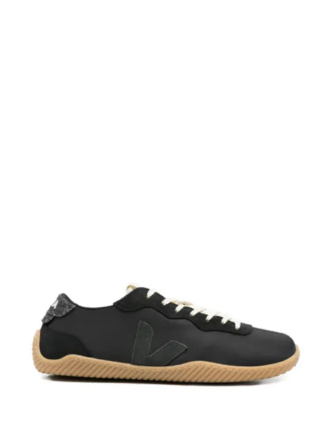 VEJA - X Baserange Jitsu Sneakers